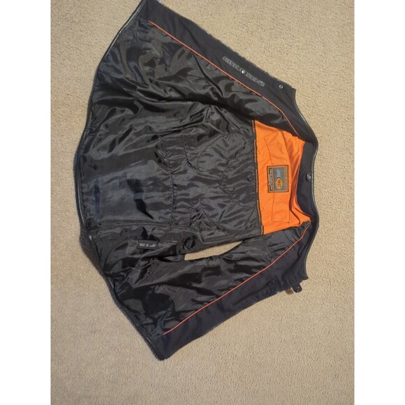 First Classics Leather Vest Mens XL With Firefighter, Flag, Eagle Patches - Picture 15 of 16